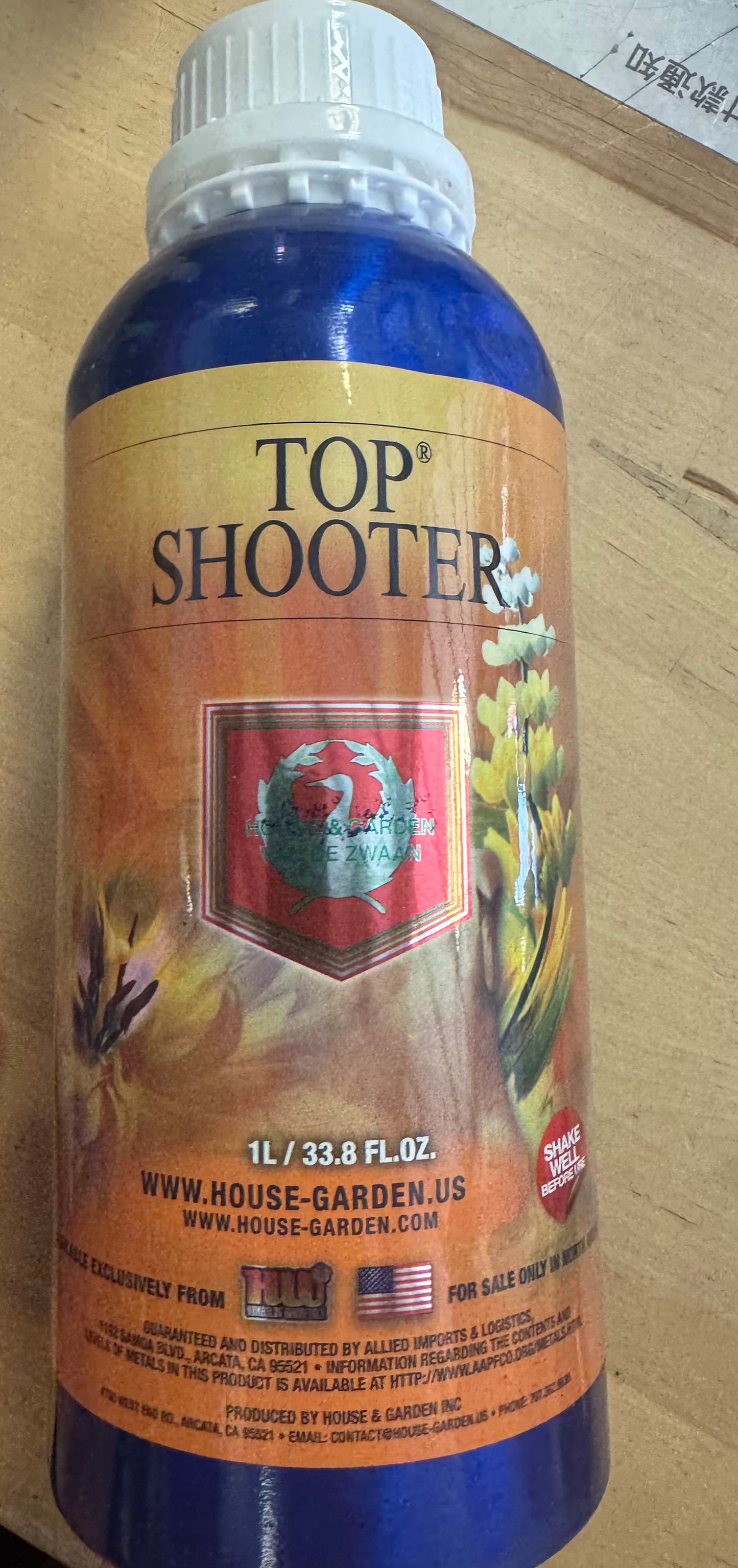 House & Garden Top Shooter 1L liquid bloom booster